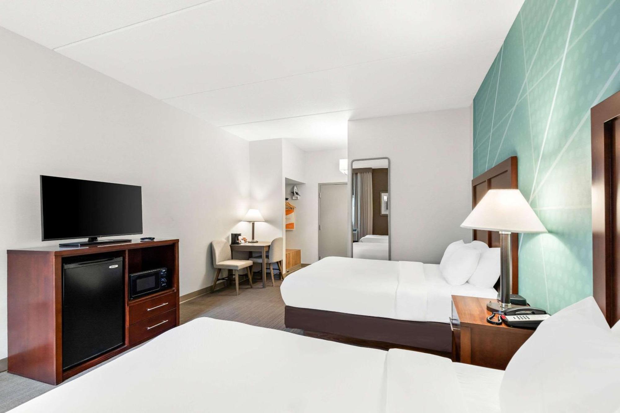Comfort Inn Pocono Lakes Region Lake Ariel Exterior foto