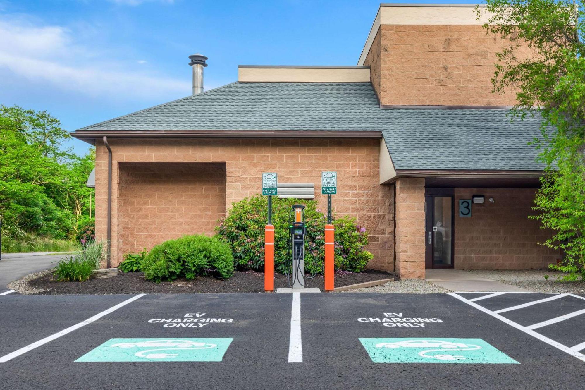 Comfort Inn Pocono Lakes Region Lake Ariel Exterior foto